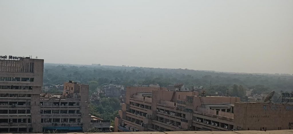 Delhi AQI 