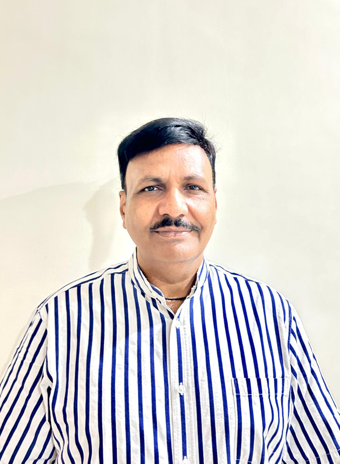 DR. RAKESH SAINI