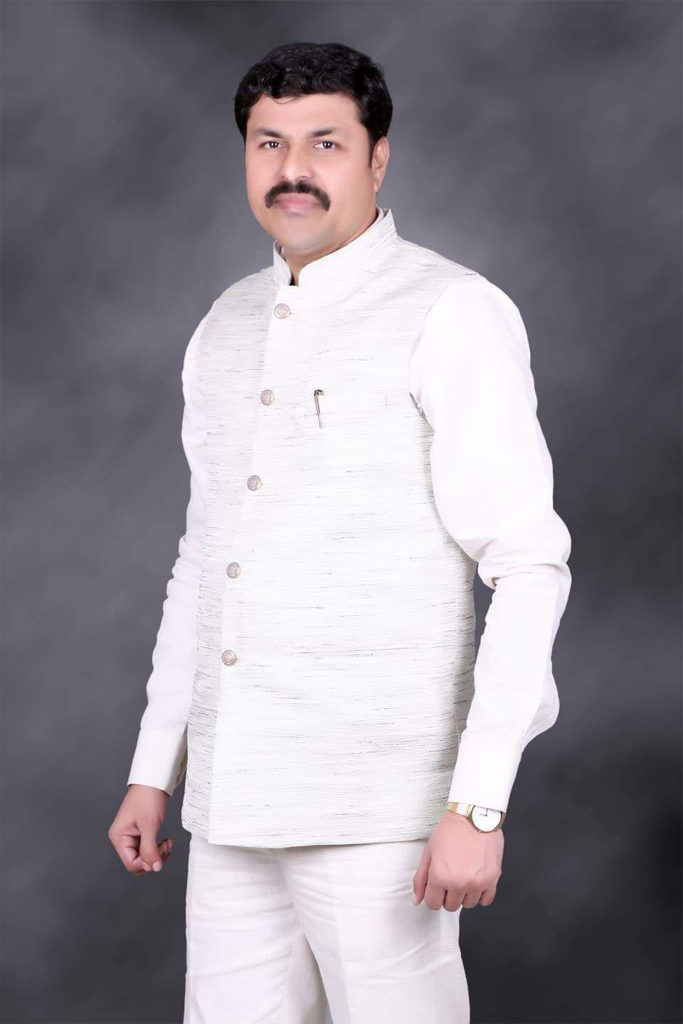 DR. MAHAVIR D. SONWANE